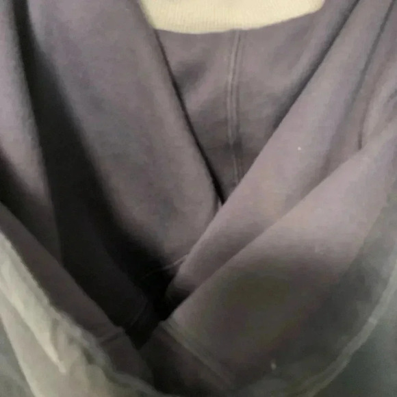 Fabletics two tone vented hooded half  zip jacket - Picture 8 of 8